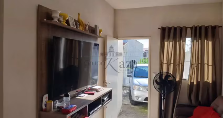 Casa com 2 quartos à venda na Rua Jairo Antunes Lemos, 502667, Residencial Parque dos Sinos, Jacareí