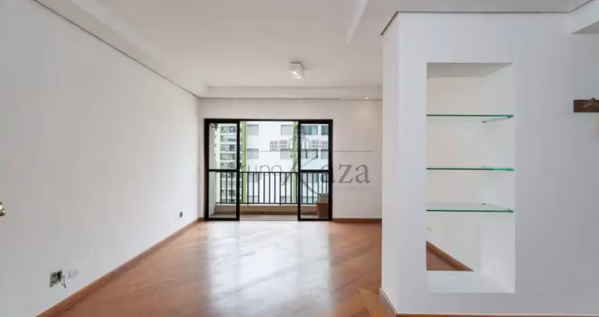 Cobertura com 3 quartos para alugar na Rua Cristiano Viana, 542580, Pinheiros, São Paulo