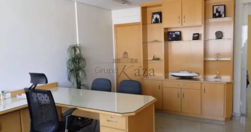Prédio para alugar na Rua Santa Luzia, 54288, Liberdade, São Paulo