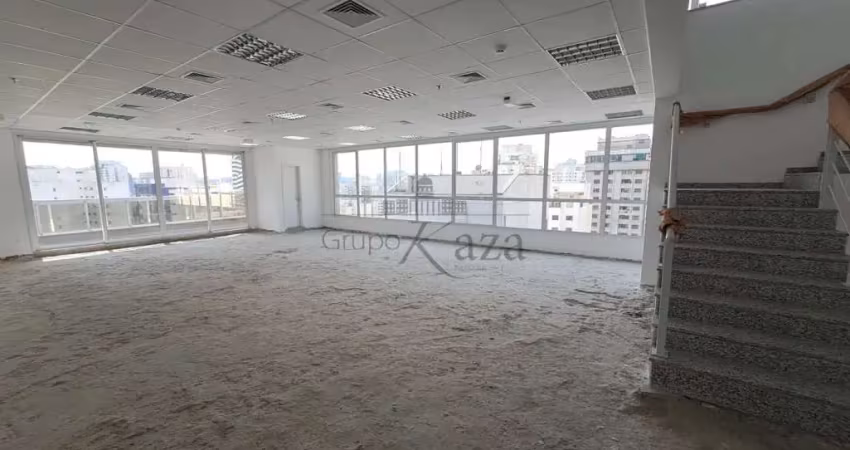 Prédio para alugar na Rua Araguari, 582385, Moema, São Paulo