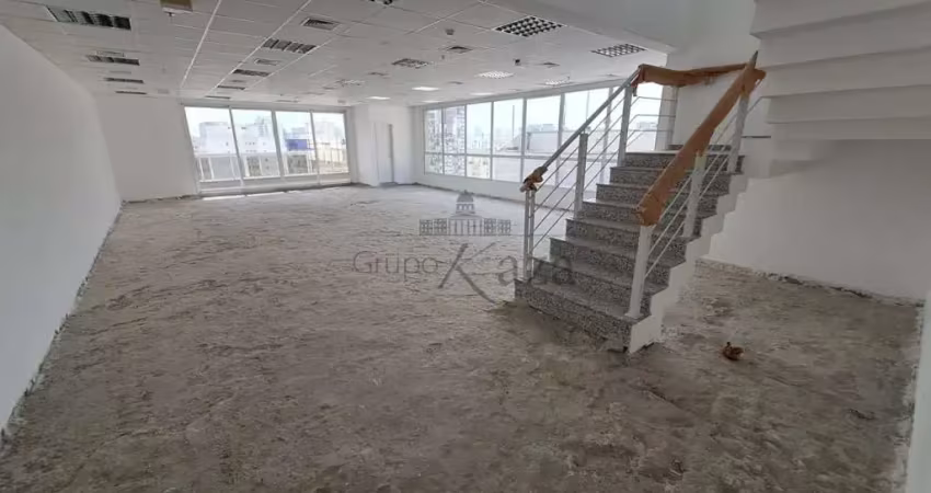 Prédio para alugar na Rua Araguari, 582385, Moema, São Paulo