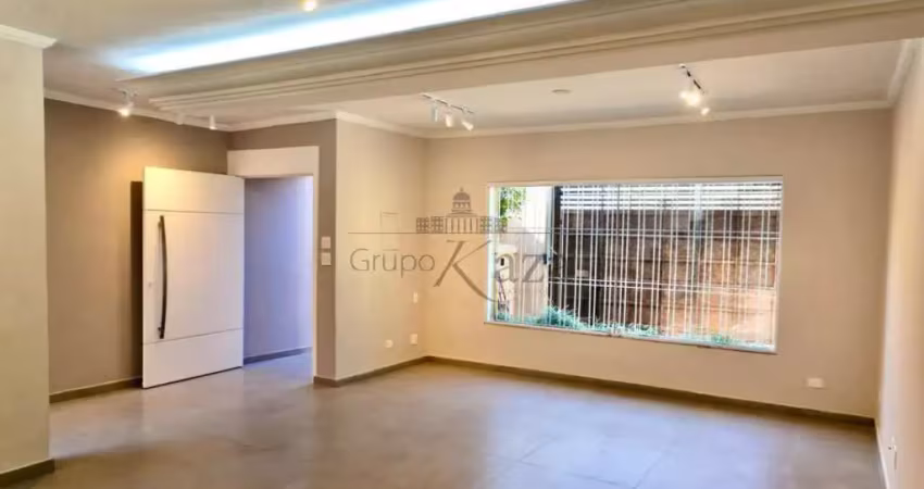 Casa com 3 quartos para alugar na Rua Júlio Rua Perez, 51268, Campo Belo, São Paulo
