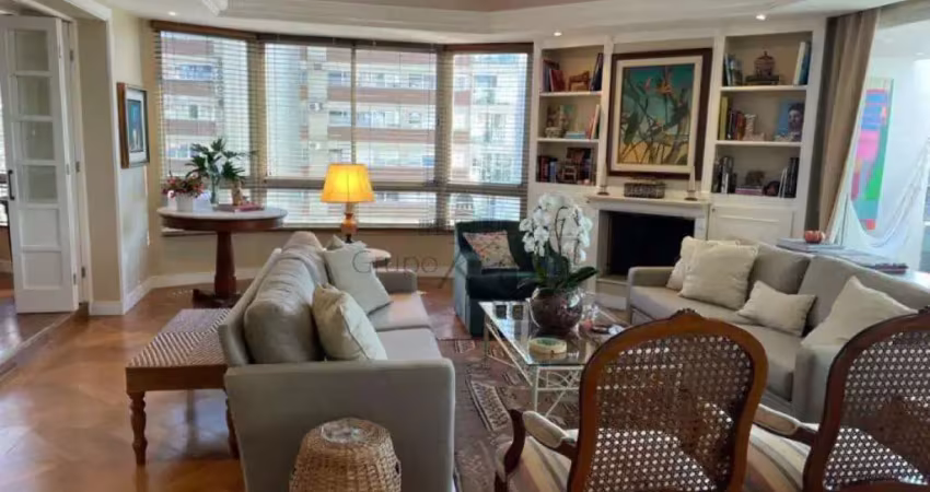 Apartamento com 4 quartos para alugar na Rua Barão de Campos Gerais, 57248, Real Parque, São Paulo