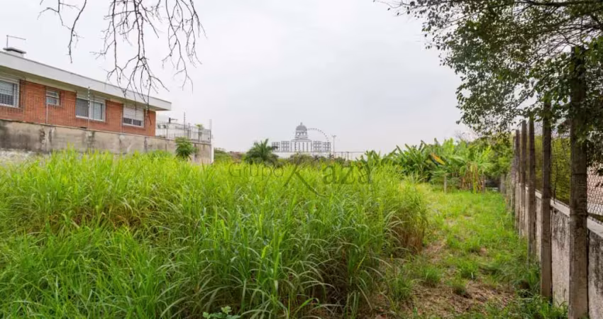 Terreno comercial para alugar na Travessa Pau Brasil, 5028, Alto de Pinheiros, São Paulo