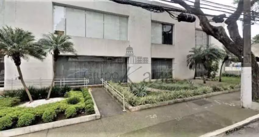 Casa comercial para alugar na Rua Tutóia, 582982, Paraíso, São Paulo