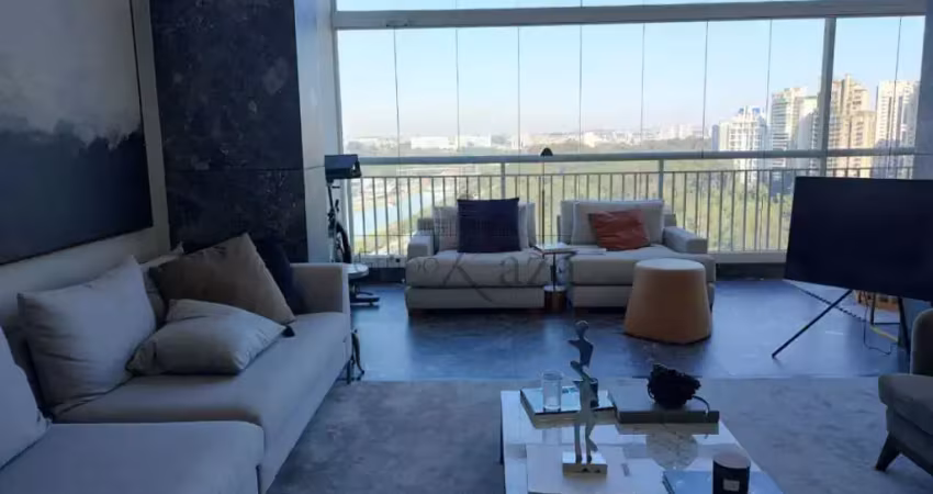 Apartamento com 3 quartos para alugar na Rua Maria Antônia Ladalardo, 532285, Panamby, São Paulo