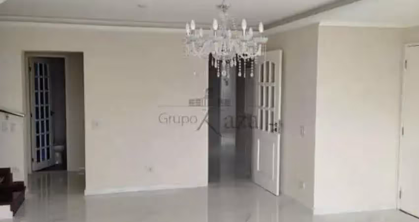 Cobertura com 4 quartos para alugar na Rua Cajaíba, 542180, Pompéia, São Paulo