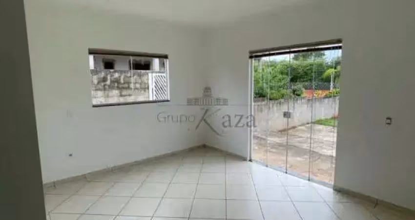 Casa em condomínio - araçoiaba da serra - 3 dormitórios - 200m².