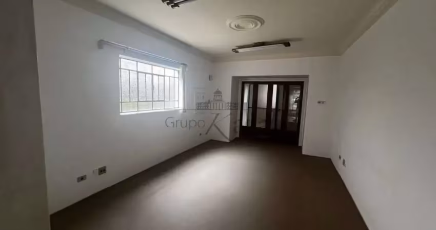 Casa com 14 quartos para alugar na Rua Groenlândia, 522088, Jardim América, São Paulo