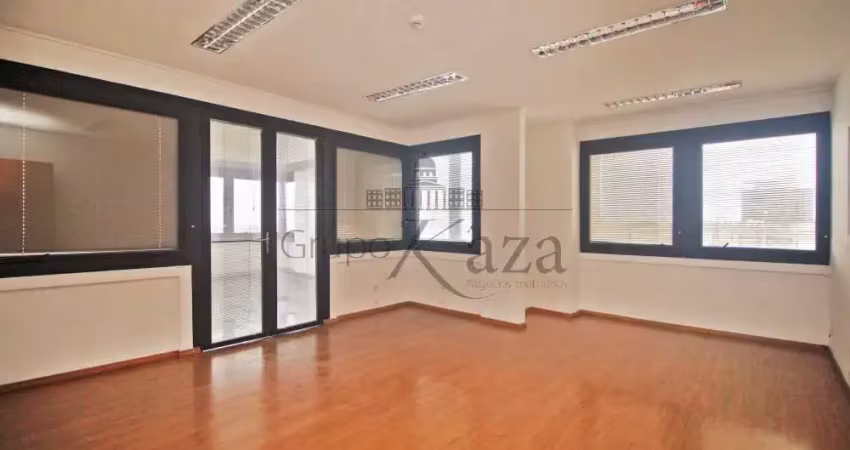 Conjunto comercial na cobertura - avenida paulista - jardim paulista - 316m².