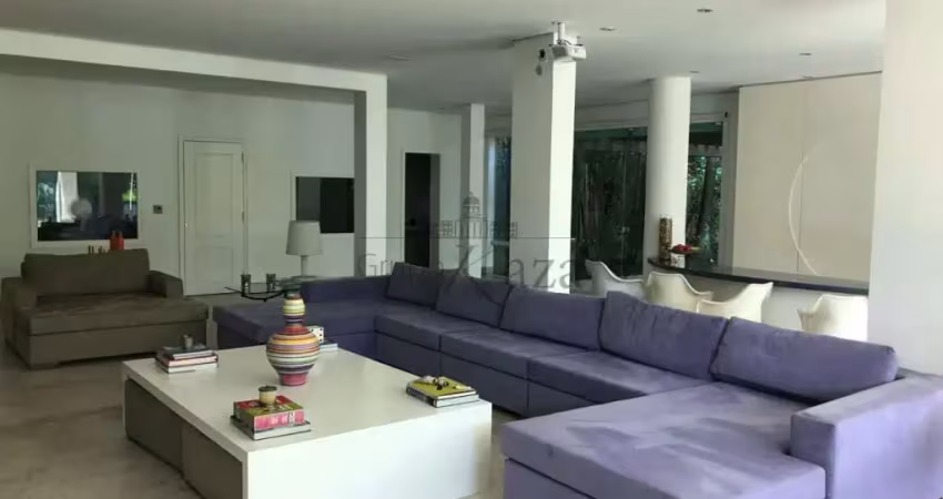 Casa em condomínio fechado com 4 quartos à venda na Avenida Andradina, 55228, Residencial Tamboré, Barueri