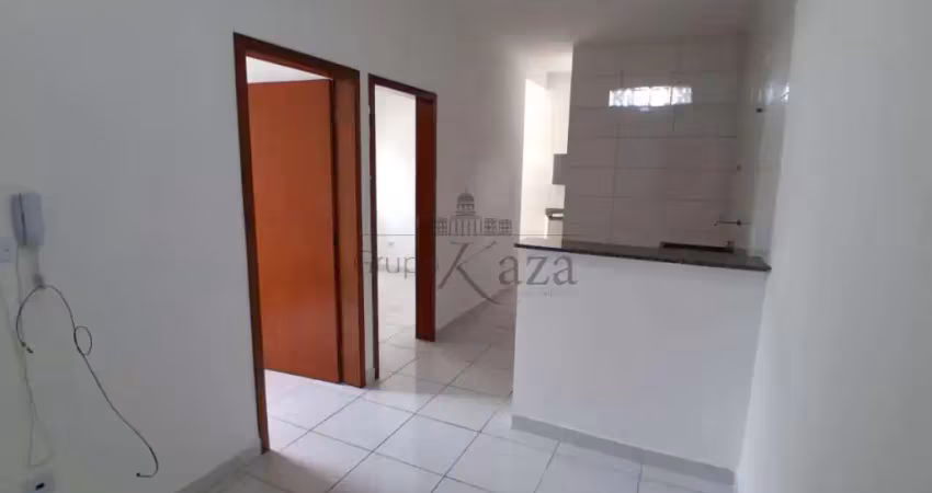 Casa com 2 quartos para alugar na Rua Aldebaram, kitnet 12, Jardim Satélite, São José dos Campos