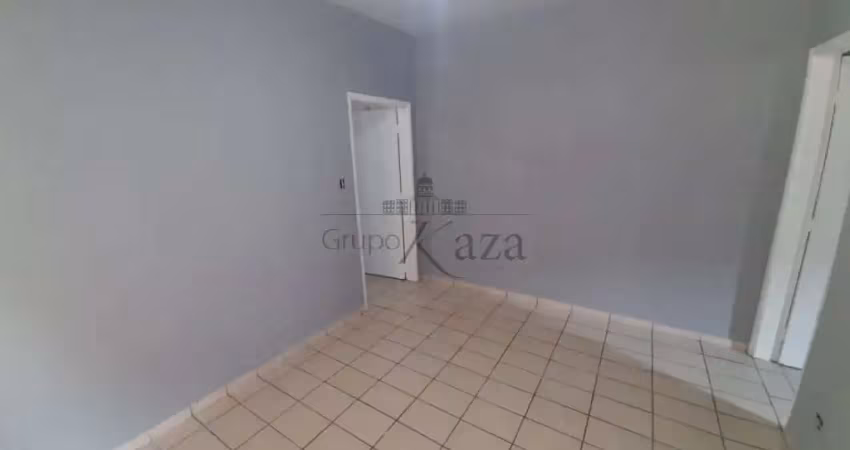 Casa com 2 quartos à venda na Rua Doutor Mário Sampaio Martins, Jardim São Dimas, São José dos Campos