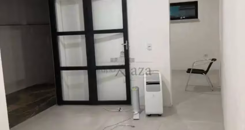 Casa comercial à venda na Rua Tomaz Antônio Gonzaga, Vila Guaianazes, São José dos Campos