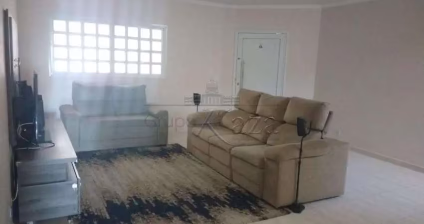 Casa com 3 quartos à venda na Avenida Pedro Domingues Affonso, Jardim Santa Inês III, São José dos Campos