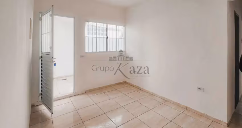 Oportunidade - casa padrão - cidade morumbi - 3 dormitórios - 150m2.
