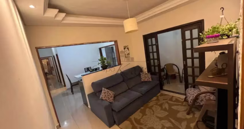 Casa com 3 quartos à venda na Rua Kumazo Ishikawa, Residencial União, São José dos Campos