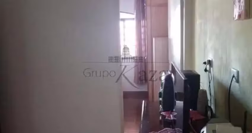 Casa com 4 quartos à venda na Rua Vinhedo, Bosque dos Eucaliptos, São José dos Campos
