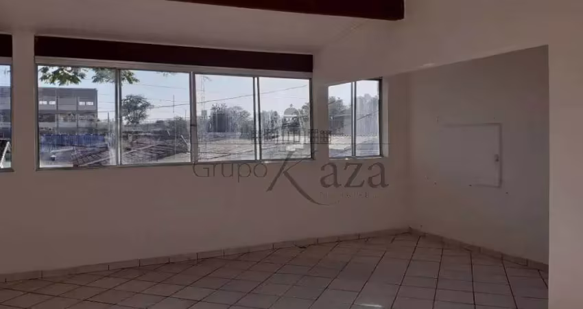 Casa sobrado - jardim bela vista - 4 dormitórios - 240m² - aceita permuta.
