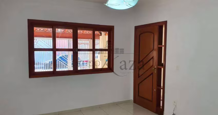 Casa com 3 quartos à venda na Rua Alcocaba, Jardim Vale do Sol, São José dos Campos