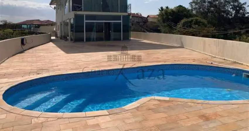 Casa em condomínio fechado com 4 quartos à venda na Estrada Doutor Bezerra de Menezes, Casa, Jardim Torrão de Ouro, São José dos Campos