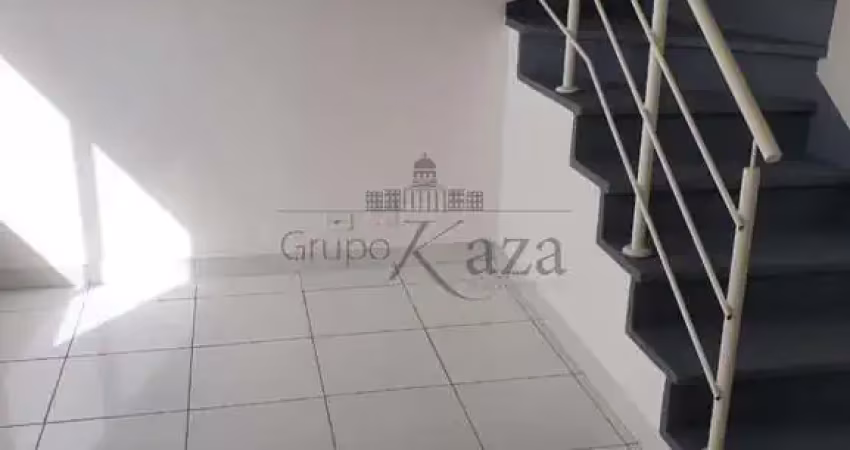 Oportunidade - casa em condomínio - villa cambuí - monte castelo - 2 dormitórios - 60m²