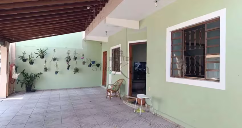 Casa - sobrado - bosque dos eucaliptos - 5 dormitórios - 145m²