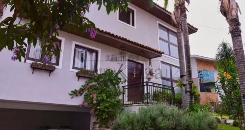 Casa em condomínio - jacareí - condomínio villa branca i- 3 dormitórios- 269m²
