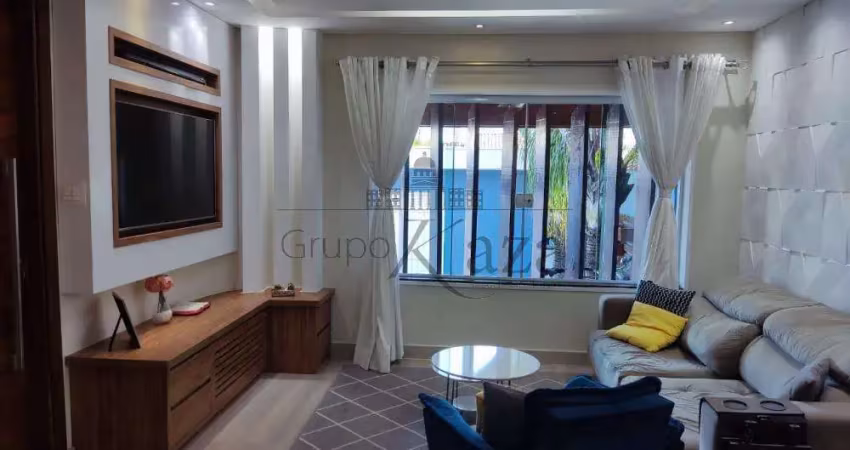 Casa com 3 quartos à venda na Rua João Nepomuceno de Freitas, Vila São João, Caçapava