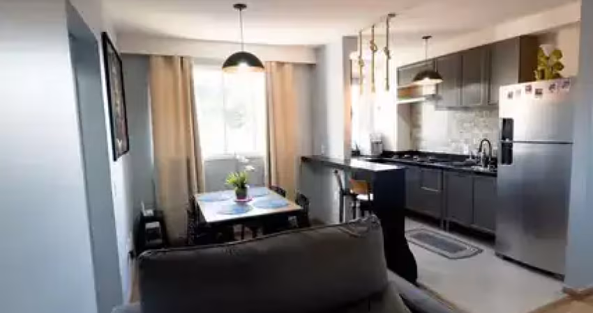 Apartamento moderno com móveis planejados e acabamentos de qualidade