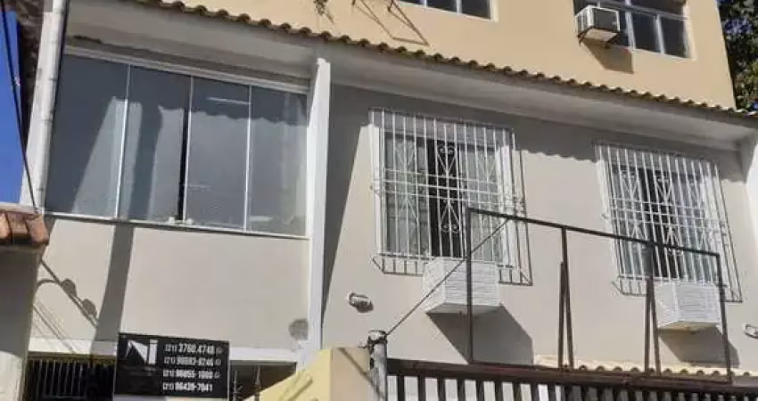 Apartamento com 2 quartos à venda na Travessa Mário Avena, 85, Centro, Nilópolis