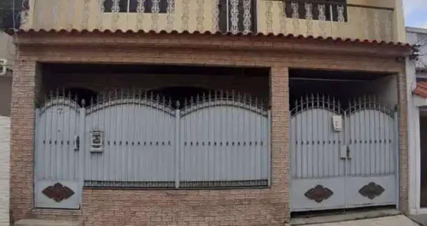 Aproveite casa duplex de 4 quartos av. getúlio vargas centro  de nilópolis