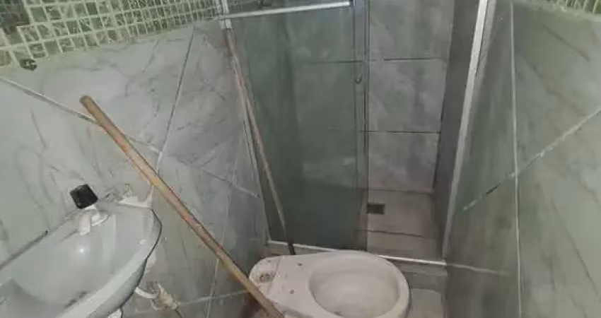 Casa com 2 quartos à venda na Travessa Guilhermina, 22, Nossa Senhora de Fátima, Nilópolis