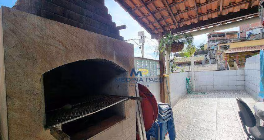 Sobrado com 2 dormitórios à venda, 75 m² por R$ 260.000,00 - Porto Novo - São Gonçalo/RJ