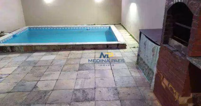 Casa com 3 dormitórios à venda, 150 m² por R$ 290.000,00 - Galo Branco - São Gonçalo/RJ
