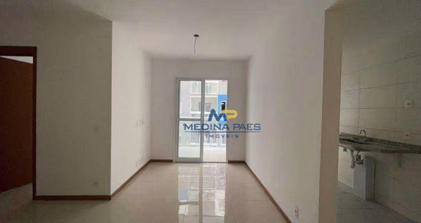 Apartamento com 3 dormitórios à venda, 75 m² por R$ 320.000,00 - Colubande - São Gonçalo/RJ