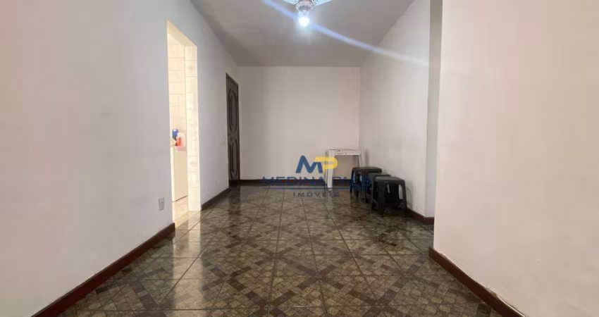 Apartamento com 2 dormitórios à venda, 64 m² por R$ 150.000,00 - Colubande - São Gonçalo/RJ