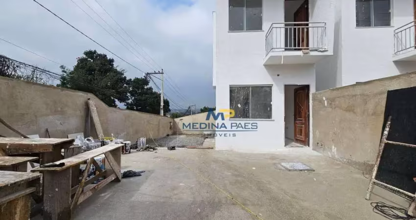 Casa com 2 dormitórios à venda, 65 m² por R$ 350.000,00 - Laranjal - São Gonçalo/RJ