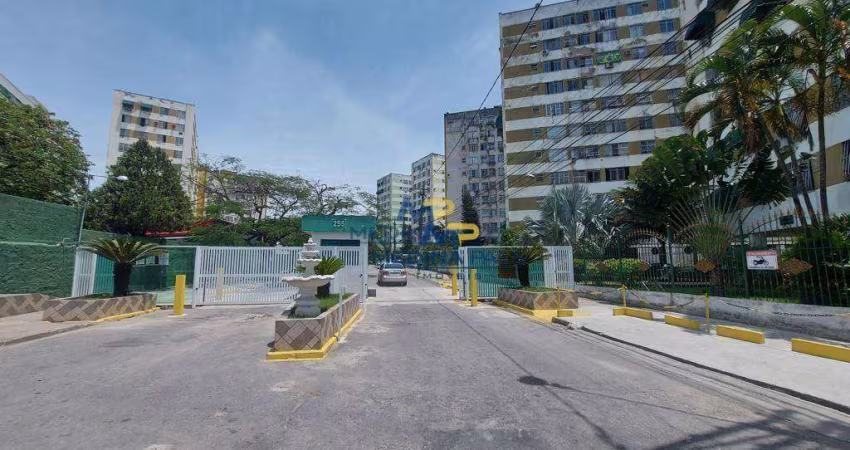 Apartamento com 2 dormitórios à venda, 63 m² por R$ 180.000,00 - Colubande - São Gonçalo/RJ