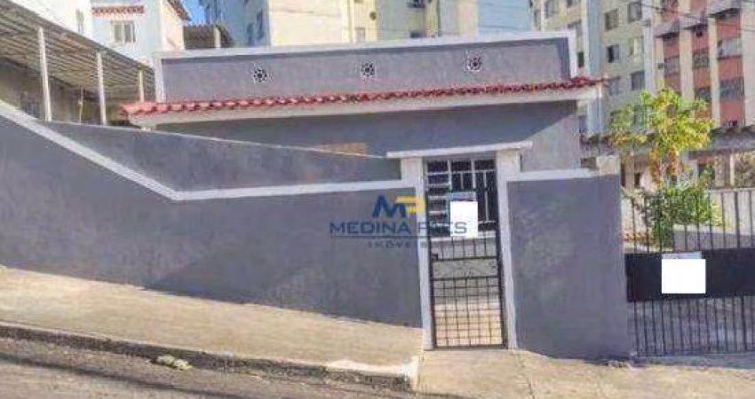 Casa com 3 dormitórios à venda por R$ 310.000 - Centro - São Gonçalo/RJ