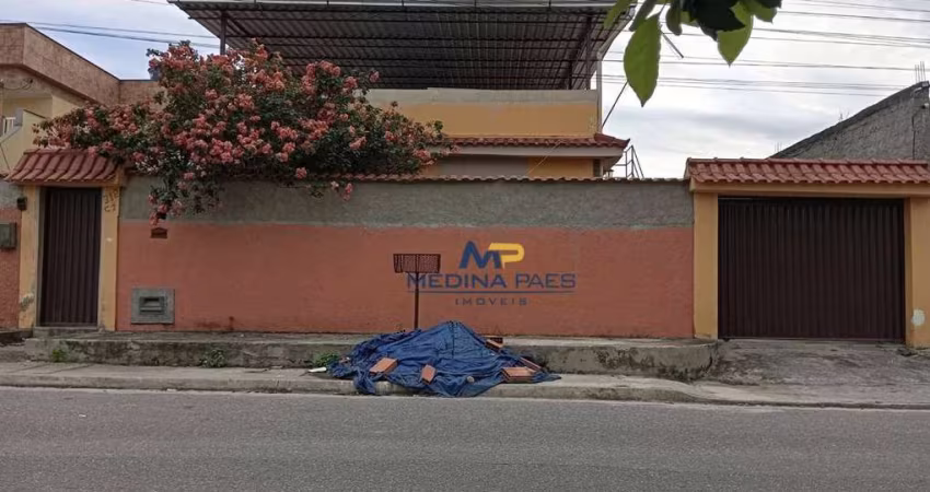 Casa com 3 dormitórios à venda, 160 m² por R$ 300.000,00 - Laranjal - São Gonçalo/RJ