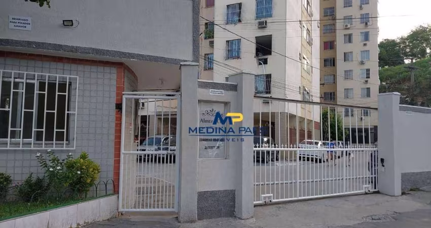 Apartamento com 2 dormitórios à venda, 62 m² por R$ 190.000,00 - Alcântara - São Gonçalo/RJ
