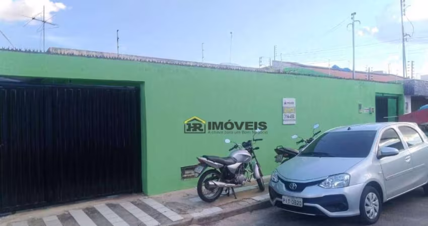 VENDO CASA COM 3 QUARTOS//São Cristovão-Teresina-PI
