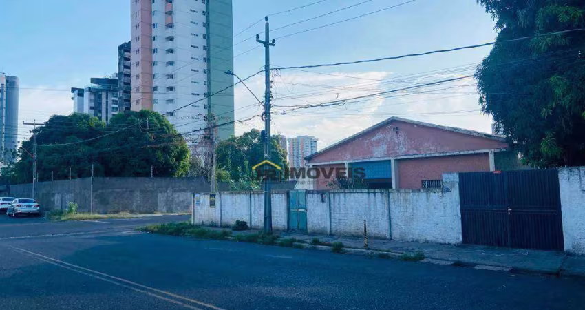 Casa comercial disponível para aluguel no bairro Jóquei - Teresina/Pi