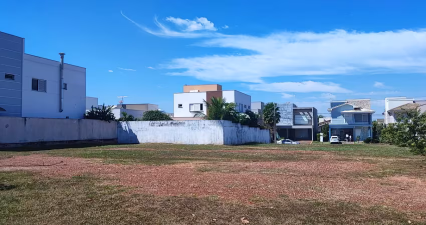 Terreno em condomínio fechado à venda na Avenida Alphaville, 361, Jardim Itália, Cuiabá