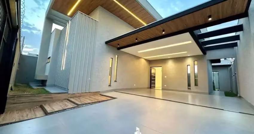 Casa de alto padrão no pioneiros -3 quartos sendo 1 suíte- espaço gourmet- piscina -sobra de quintal