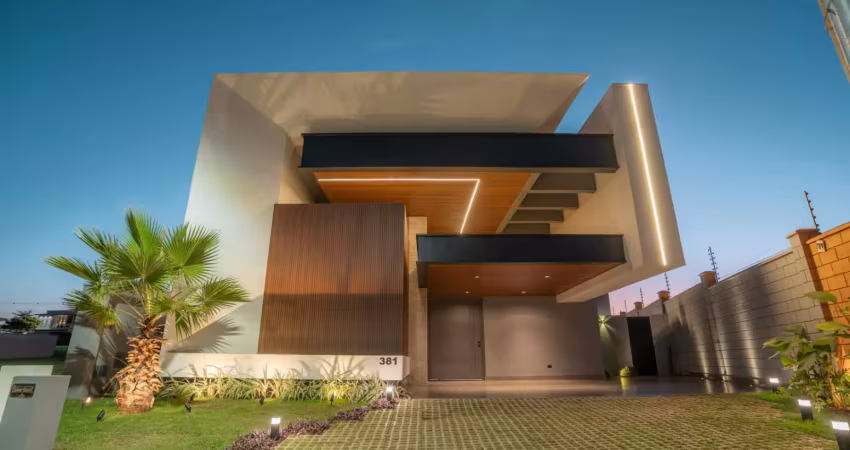 Toda planejada- 5 suítes- closet- banheira de hidro- sauna- piscina- energia solar e varanda privativa!