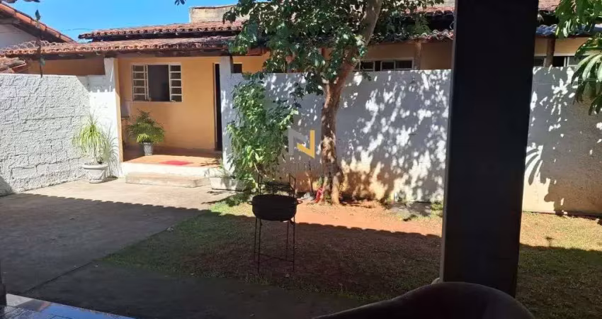 Casa com 2 quartos à venda no JK, Sete Lagoas 