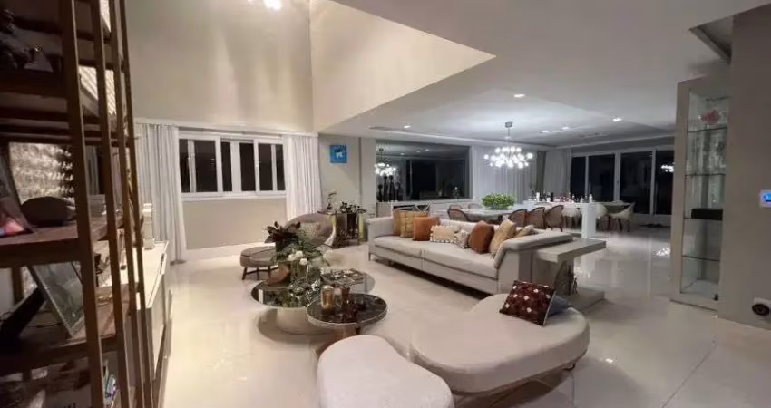 Casa com 5 quartos à venda na Avenida Alphaville, 54, Alphaville I, Salvador