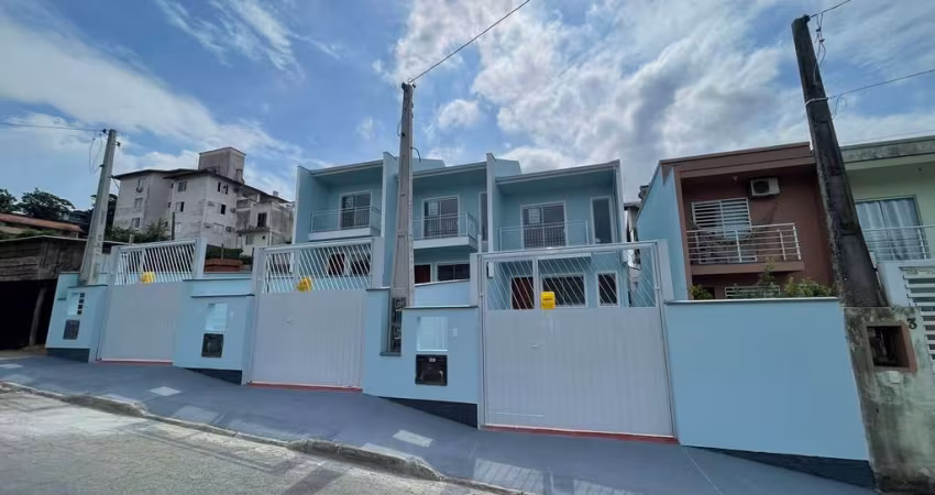 Casa Geminada em Real Parque, São José/SC